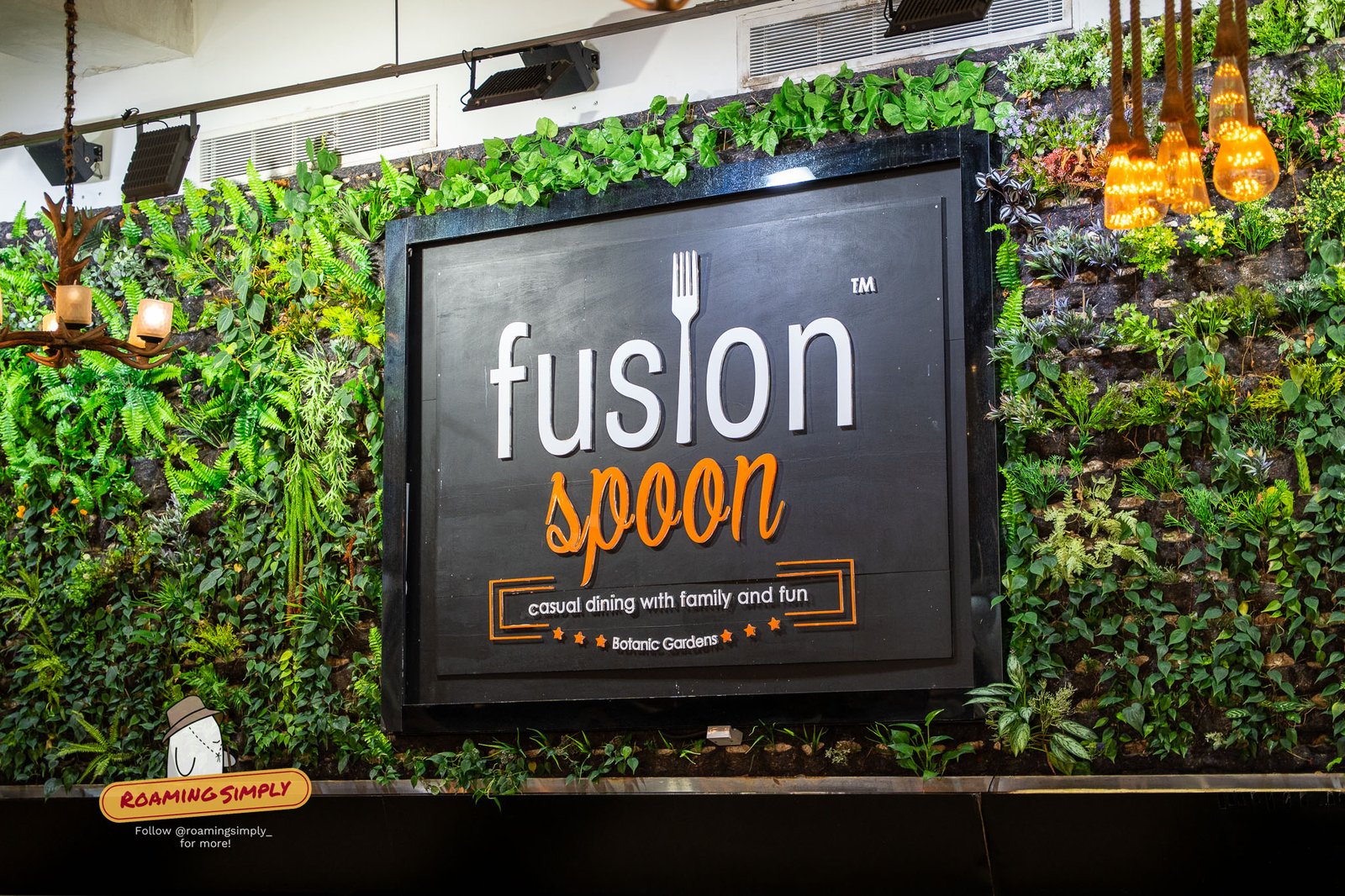 Spacious air-conditioned indoor dining area at Fusion Spoon, Singapore Botanic Gardens